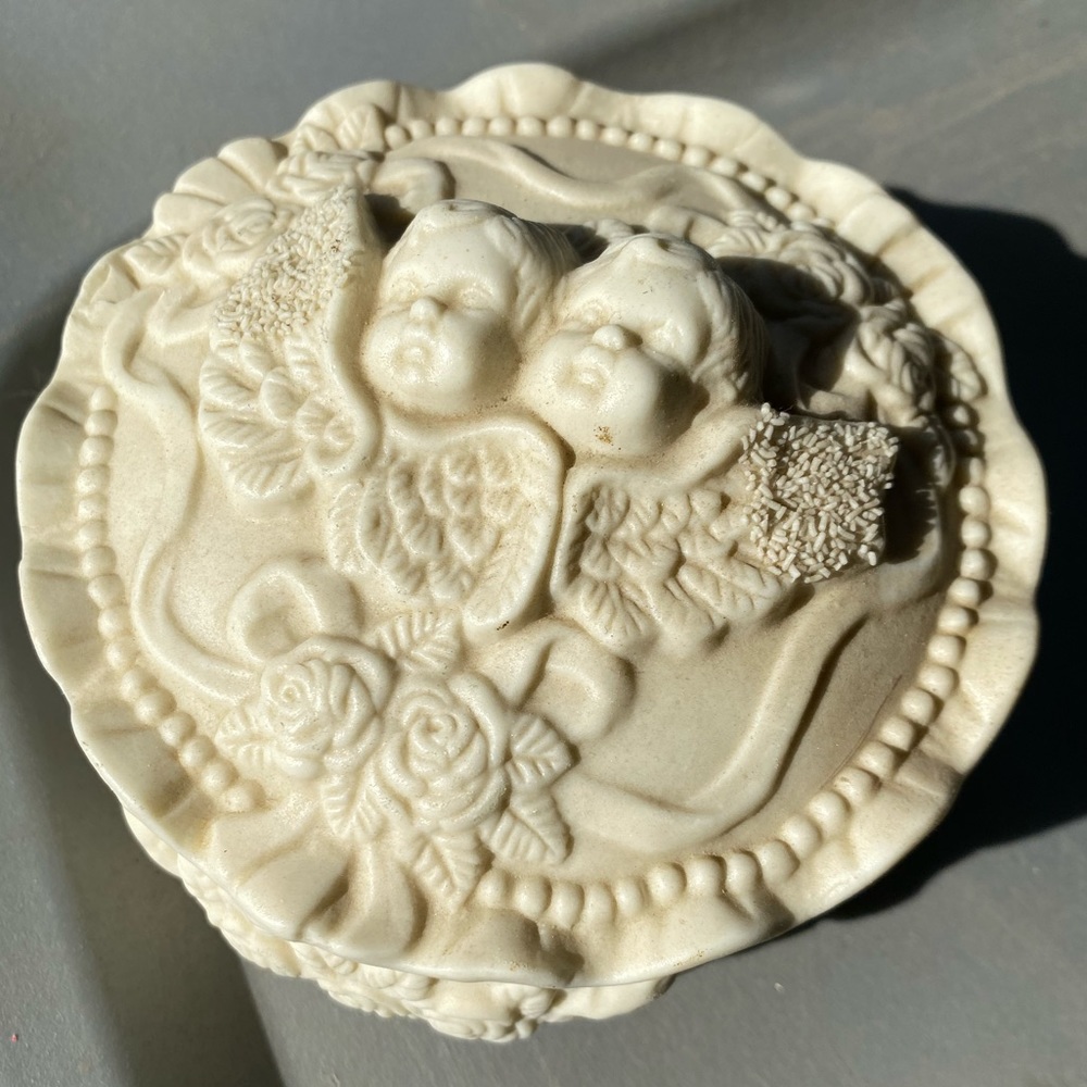 Vintage Angel Wings Ceramic Jewelry Box